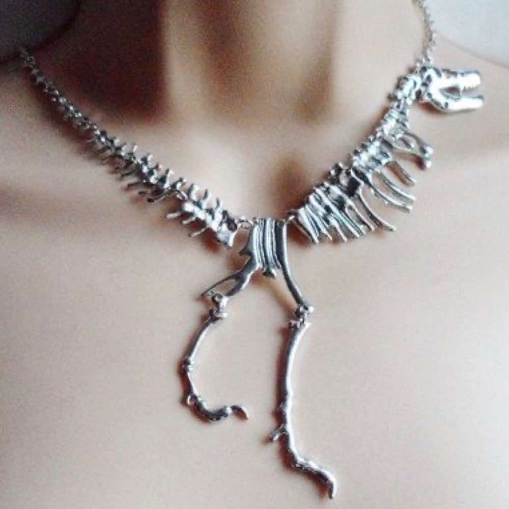 🔥BOGO Free!🔥🦖Jurassic Class Statement necklaces